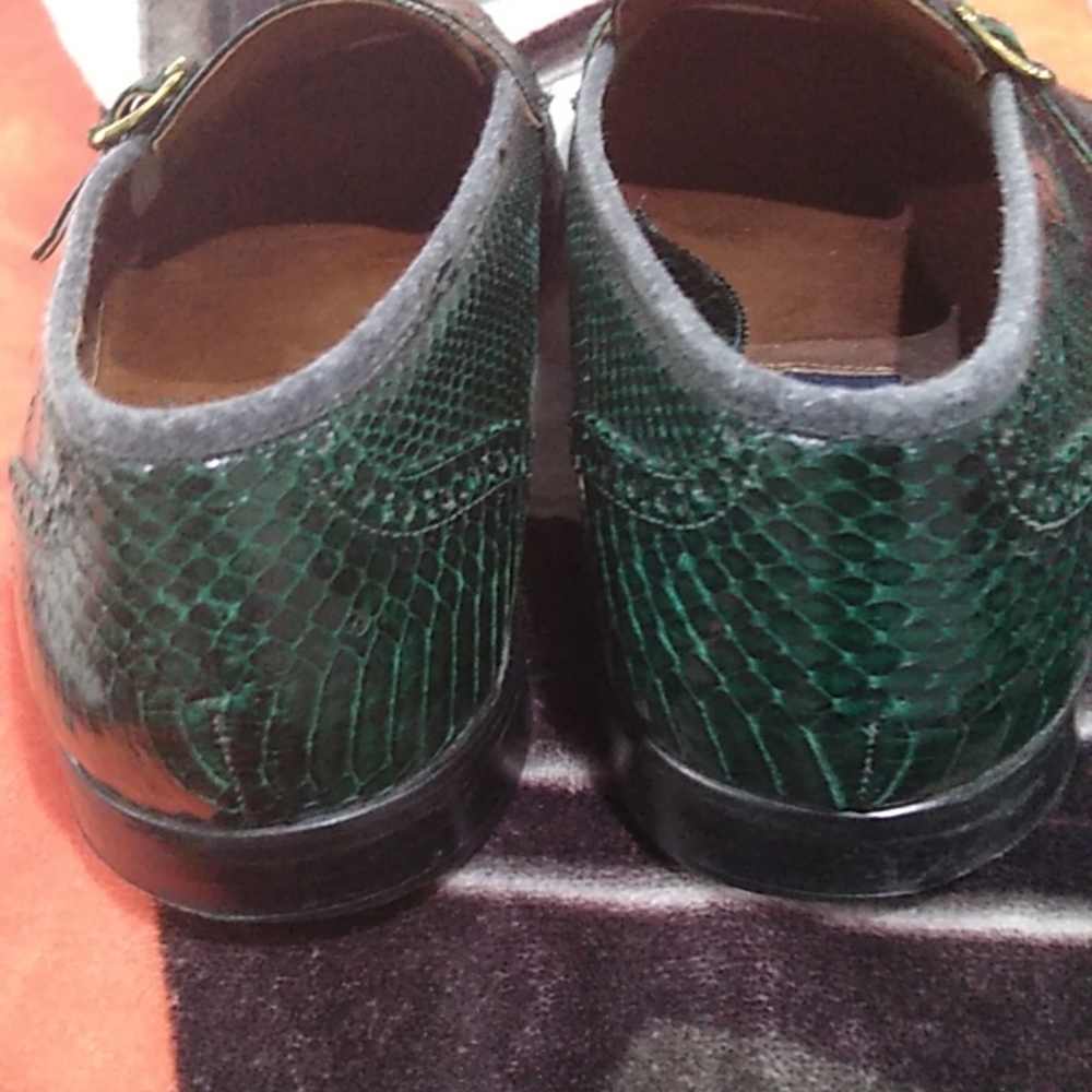 Men's Shoes - Picture 3 of 6